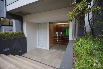 エクセルシオール初台　外観2